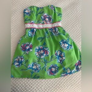 Lilly Pulitzer strapless dress size 12. Green and pink floral print.